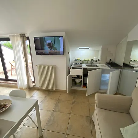 Attico Con Terrazzo Panoramico Maiella - 1piano -